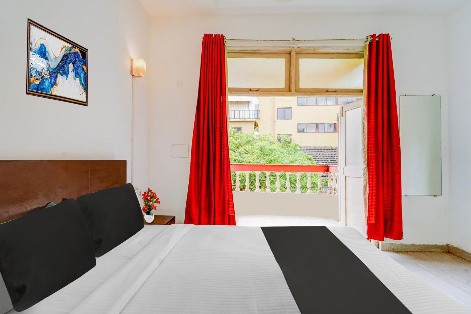 Super Townhouse Calangute - Baga Circle Formerly Park Avenue Εξωτερικό φωτογραφία
